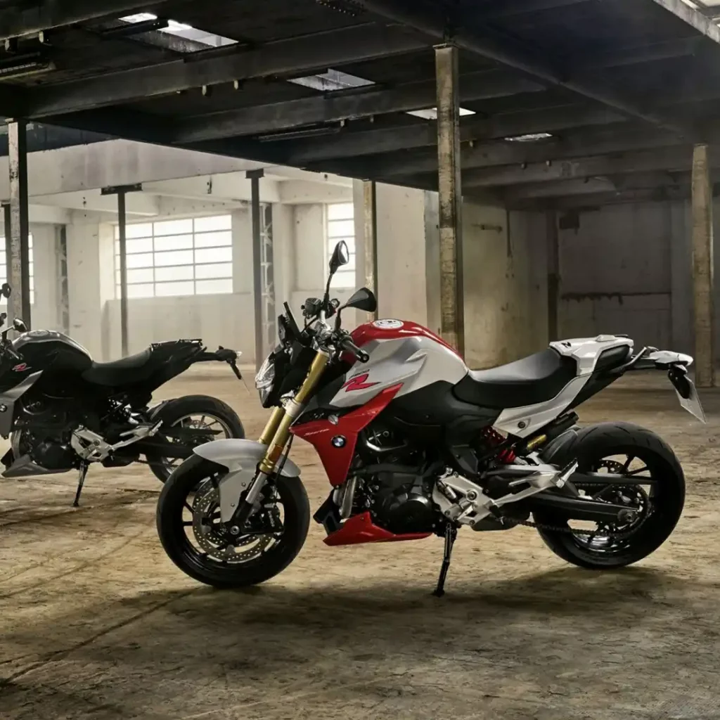 BMW F 900 R als A2 Version